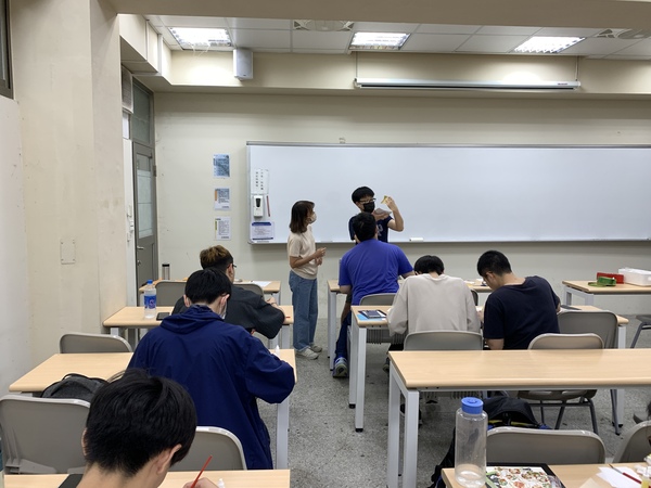 114年4月21日(一)【日本傳統工藝—金箔摺紙畫】體驗活動(另開新視窗/jpg檔)圖片