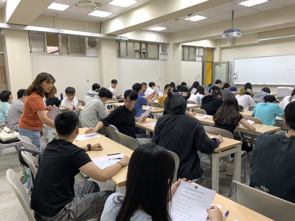 115年4月20日(一)【日語N5級文法比賽】，報名至4月16日星期四17:00截止(另開新視窗/jpg檔)圖片