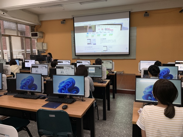 115年6月24日【教師知能講座】Easytest線上題庫使用介紹(另開新視窗/jpg檔)圖片