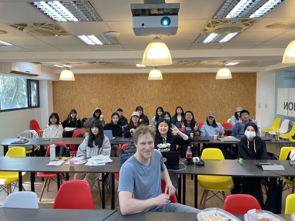 114年【英語主題學習班】AI EFFICIENCY MASTERCLASS(另開新視窗/jpg檔)圖片