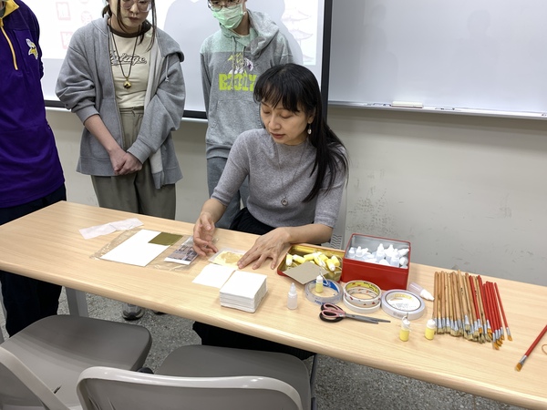 115年3月23日(一)【日本傳統工藝—金箔摺紙畫】體驗活動(另開新視窗/jpg檔)圖片