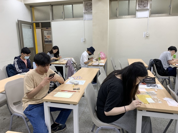 115年3月23日(一)【日本傳統工藝—金箔摺紙畫】體驗活動(另開新視窗/jpg檔)圖片